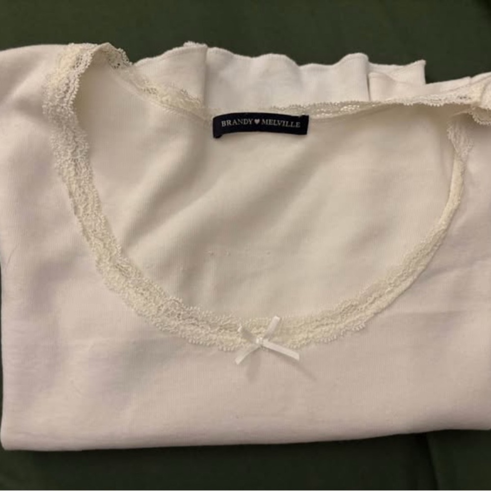 Brandy Melville Cream Lace Trim Chemise